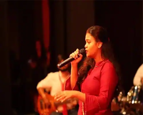 karaoke track singers in pune